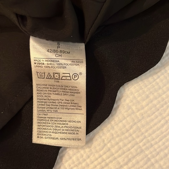 Black Banana Republic Spaghetti Strap Top - Picture 4 of 4